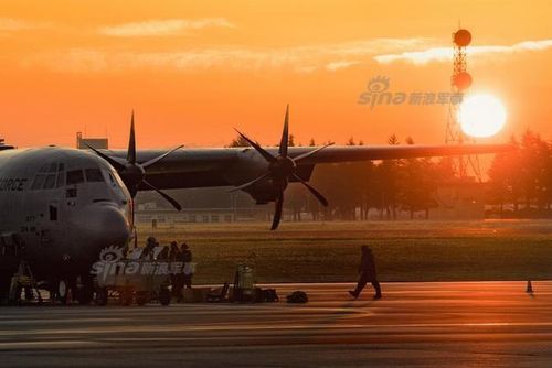 Vận tải cơ C-130J, vận tải cơ có tuổi đời lâu bậc nhất trong Không quân Mỹ, đã từng phục vụ trong chiến tranh Việt Nam, chiến tranh Vùng Vịnh, chiến tranh Iraq,... Nguồn ảnh: Sina.