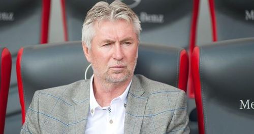 Ông Jan Kocian - HLV của tuyển Yemen tại Asian Cup tới.
