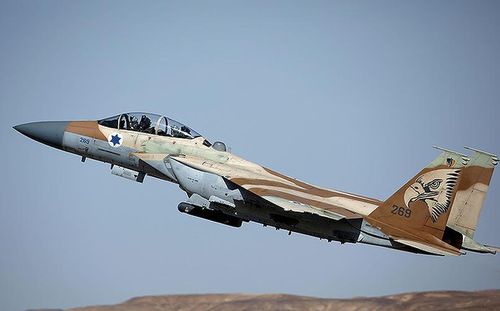  Không quân Israel (IAF) thời gian qua vẫn tiếp tục thực thi đường lối cứng rắn của mình, đó là sẵn sàng tấn công san phẳng các mục tiêu được cho là của Iran trong lãnh thổ Syria. 