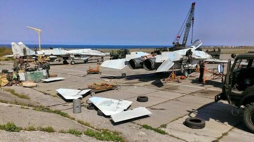  Đây rất có thể là cách đã được không quân Nga thực hiện với chiếc tiêm kích chiếm ưu thế trên không hạng nhẹ mang số hiệu 85 "xanh" đã nói đến ở trên. 