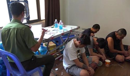 Đa phần nhóm đối tượng này là người Đài Loan, Trung QUốc