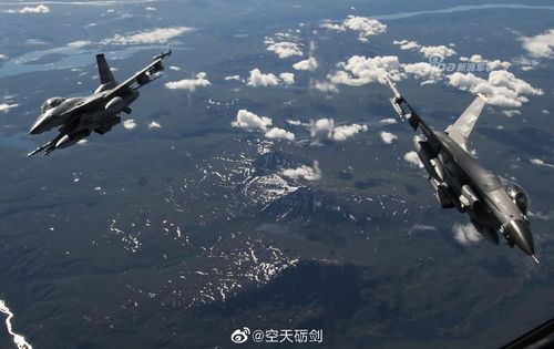 Hiện tại, ngời Không quân Mỹ còn có bốn quốc gia khác trên thế giới sử dụng loại máy bay tiếp liệu "đồ cổ" này trong biên chế. Trong đó bao gồm Chile với ba chiếc, Pháp với 13 chiếc, Thổ Nhĩ Kỳ với 7 chiếc và Singapore. Nguồn ảnh: Sina.