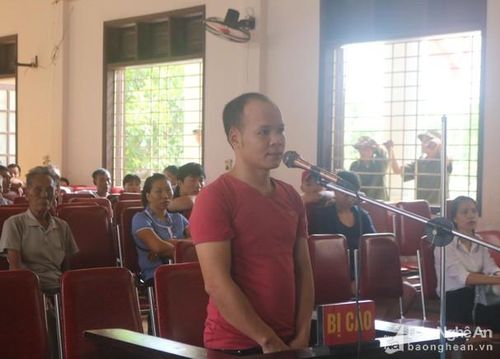 Bị cáo Trần Bá Quốc. Ảnh: Thúy Nga