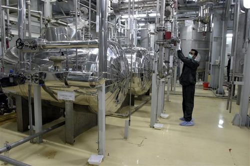 Bên trong một cơ sở nhạt nhân của Iran. Ảnh: AFP