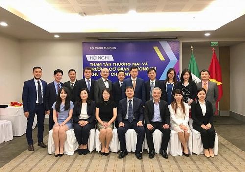 Các Tham tán thương mại, Trưởng cơ quan Thương vụ tại khu vực châu Mỹ tham dự hội nghị