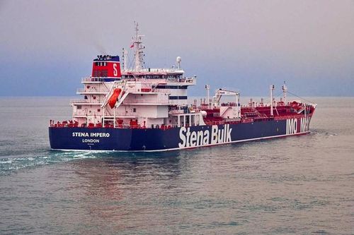  Ngoài ra đây còn là phép thử của Iran trước lời tuyên bố sẽ đóng cửa eo biển Hormuz và tấn công mọi tàu chở dầu đi qua đây trong trường hợp nổ ra chiến sự. 