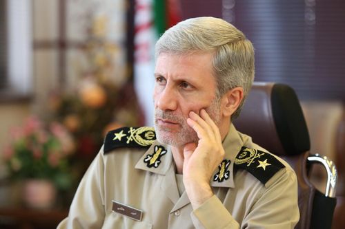Bộ trưởng Quốc phòng Iran, Thiếu tướng Amir Hatami vừa khẳng định lực lượng vũ trang nước này đủ mạnh và quyết tâm chống lại tất cả các mối đe dọa từ kẻ thù