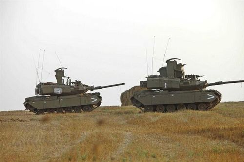  Xe tăng phóng tên lửa Pereh là vũ khí độc nhất vô nhị của quân đội Israel, không có sản phẩm tương đương trên thế giới khi nó sở hữu khả năng ra đòn chính xác từ xa và có mức độ bảo vệ rất tốt, nguồn gốc của phương tiện này cũng rất đặc biệt. 