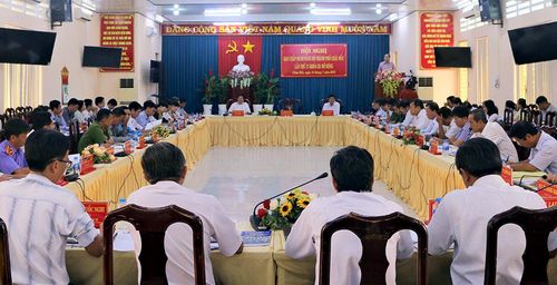 Hội nghị Ban Chấp hành Đảng bộ TP Châu Đốc lần thứ 17 đã đề ra nhiều giải pháp nhằm thực hiện hiệu quả công tác xây dựng Đảng. Ảnh: baoangiang.com.vn