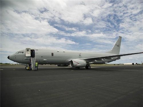 P-8A Poseidon là một phiên bản quân sự của Boeing 737-800ERX do Boeing sản xuất cho Hải quân Mỹ. Tổng chi phí của máy bay này là 290 triệu USD. Ấn Độ, Australia, Anh và Na Uy hiện đang sử dụng P-8A trong khi Hàn Quốc cũng vừa mua 6 máy bay này hồi tháng 9/2018. "Thần biển" P-8A có khả năng phát hiện và tấn công các tàu ngầm của kẻ thù, đồng thời được trang bị các tên lửa có hệ thống radar dẫn đường phục vụ chiến đấu.