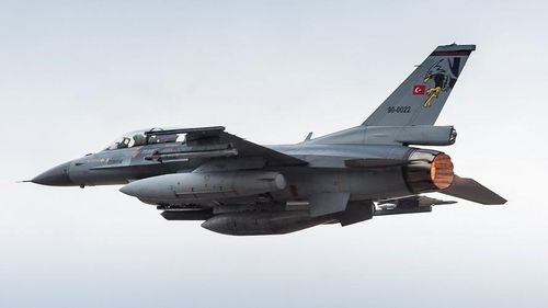 Trong hợp đồng mua sắm tổ hợp tên lửa phòng không tầm xa S-400 Triumf, có thể Thổ Nhĩ Kỳ còn chưa lường hết được phản ứng rất quyết liệt mà Mỹ đưa ra. 