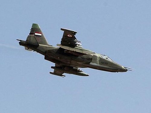 Su-25 có chiều dài 15,35 m, cao 5,2m và có sải cánh 14,52 m 
