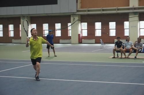 Các vận động viên thi đấu ở nội dung đôi nam bộ môn tennis