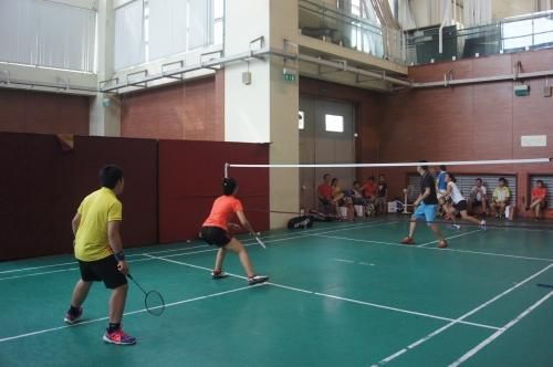 Các vận động viên thi đấu ở nội dung đôi nam, nữ bộ môn cầu lông