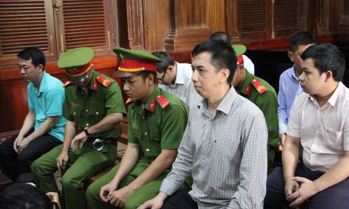 Các bị cáo tại tòa