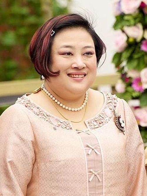 Năm 1977, Thái tử Vajiralongkorn cưới em họ của mình, Công chúa Soamsawali, và có với bà một con gái vào tháng 12/1978. Ảnh: Wikipedia.