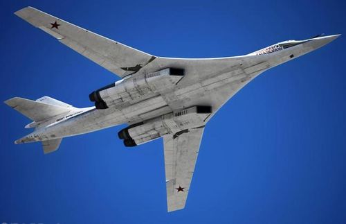 Máy bay ném bom Tu-160. Ảnh: National Interest