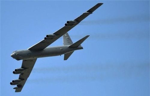  Đến khoảng năm 2025, B-21 được lên kế hoạch sản xuất hàng loạt; không quân Mỹ dự định trang bị khoảng từ 80 đến 100 chiếc B-21; thay thế hoàn toàn máy bay ném bom B-52 và B-1B hiện có. Dự kiến tổng chi phí của chương trình sẽ lên tới 55 tỷ USD vào năm 2025. 
