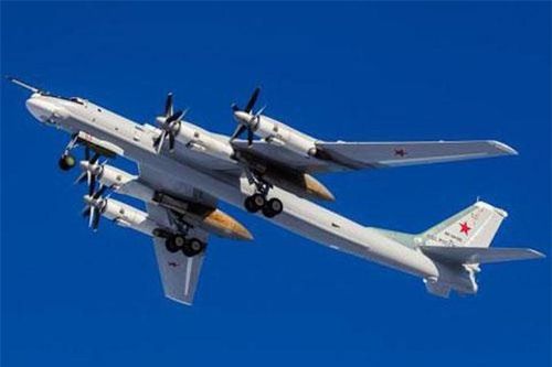 Máy bay Tu-95 của Nga.