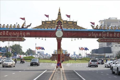 Thủ đô Phnom Penh trong ngày Hội Nước 2019. Ảnh: Vũ Hùng/TTXVN tại Campuchia