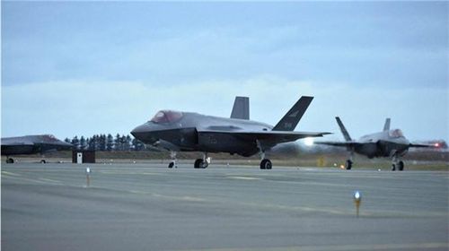  Năm tới, F-35 của Na Uy sẽ được triển khai tại Iceland để tuần tra không phận nước này dưới sự bảo trợ của NATO. Đến năm 2022, không quân Na Uy sẽ nhận đủ số lượng F-35, điều này cho phép Oslo thực hiện nhiệm vụ "phản ứng nhanh". 