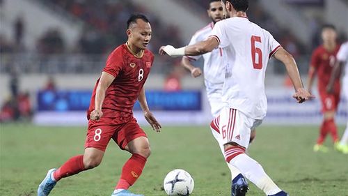 Trọng Hoàng mới chơi tròn vai trước UAE