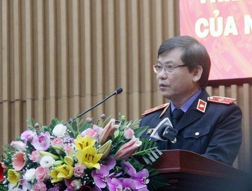 Đồng chí Lê Minh Trí, UVTƯ Đảng, Bí thư Ban cán sự Đảng, Viện trưởng VKSND tối cao phát biểu tại Hội nghị.