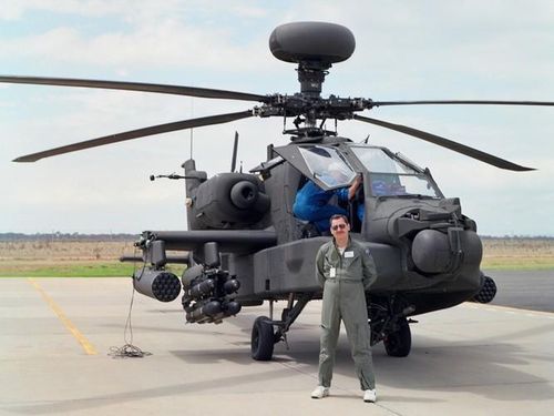  Lần điều động số lượng lớn AH-64E lần này của Mỹ nhằm phô trương sức mạnh răn đe trước Iran. 