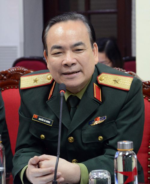  Thiếu tướng, PGS, TS Nguyễn Bá Dương.