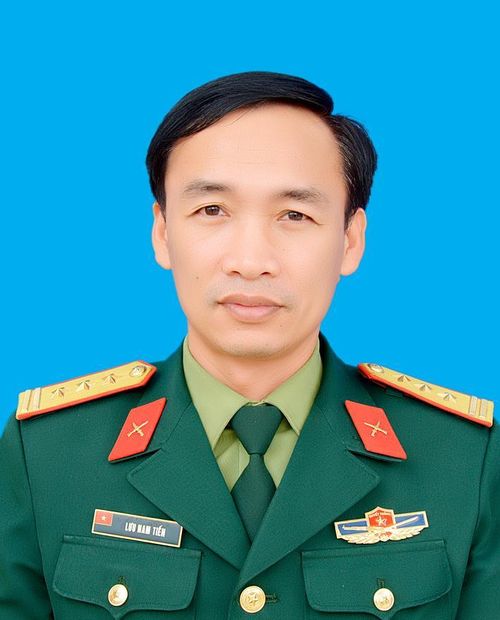  Thượng tá Lưu Nam Tiến. 