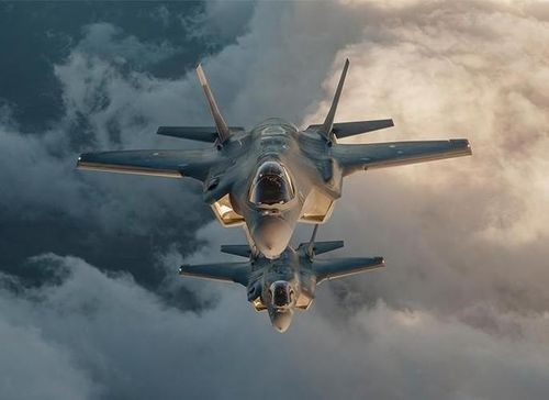  Tuy nhiên, điểm khác biệt giữa Nga và Mỹ là chỉ cần khách có tiền Moscow sẽ bán, còn với Washington bán sẽ kèm theo những điều khoản chính trị nhất định. 