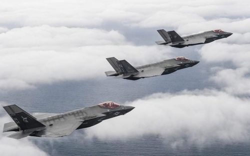  Nhưng do giá của loại máy bay này giảm, nhiều quốc gia cũng háo hức mua F-35, khiến doanh số trong tương lai của F-35 dự kiến sẽ đạt hơn 4.200 chiếc. 