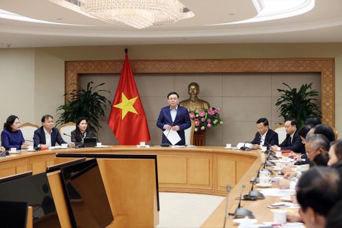 Phó Thủ tướng Vương Đình Huệ chủ trì cuộc họp của Ban Chỉ đạo điều hành giá