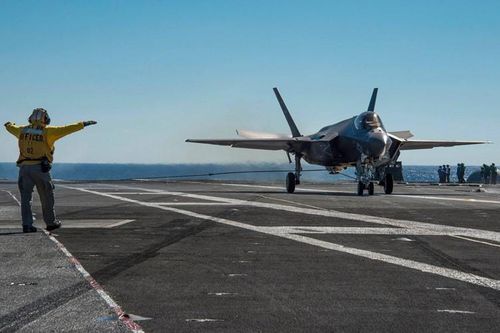  Với sự góp mặt của F-35C, năng lực tác chiến của lực lượng Thủy quân lục chiến Mỹ lên một tầm cao mới. 
