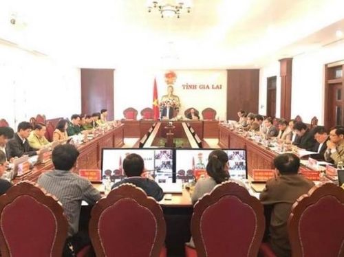Tỉnh Gia Lai họp bàn về các phương án ứng phó với virus Corona.