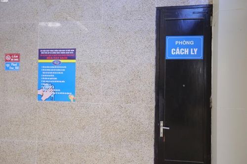 Phòng cách ly đặc biệt được đặt trong ga Hà Nội