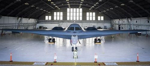 B-2 phải được bảo quản ở nhiệt độ mát mẻ, yêu cầu nhà chứa có máy lạnh và từ đó góp phần tăng chi phí vận hành. 