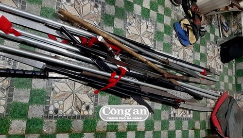 Số hung khí bị CATP Pleiku thu giữ.