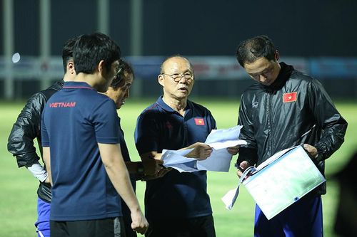 nhưng có chính xác hay không thì còn phải chờ, vì thực tế HLV Park Hang Seo mới chỉ tính tạm thời ở giai đoạn hiện tại