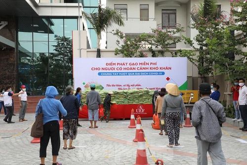 BTC chương trình đã chuẩn bị nhiều công tác để đảm bảo an toàn, giữ khoảng cách theo Chỉ thị 16 của Thủ tướng Chính phủ, tránh nguy cơ lây nhiễm dịch bệnh