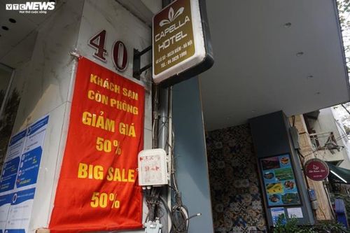 Nhiều khách sạn ở Hà Nội vẫn chưa hoạt động trở lại do vắng khách du lịch quốc tế.