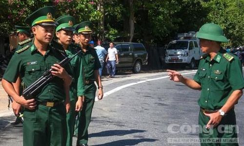 Lực lượng Bộ đội biên phòng tham gia vây bắt đối tượng