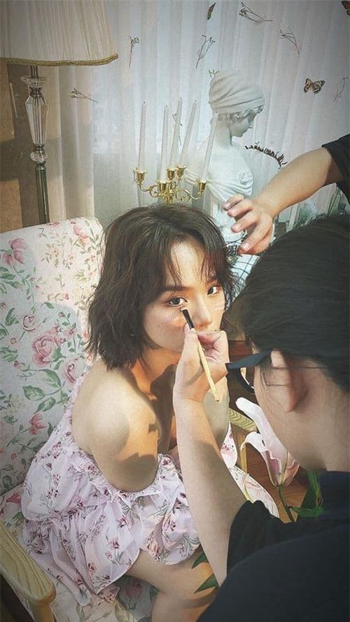 Gu thời trang gợi cảm, tôn dáng của Miu Lê sau khi giảm cân.