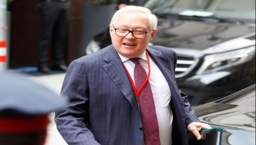 Thứ trưởng Bộ Ngoại giao Sergei Ryabkov dẫn đầu phái đoàn Nga.