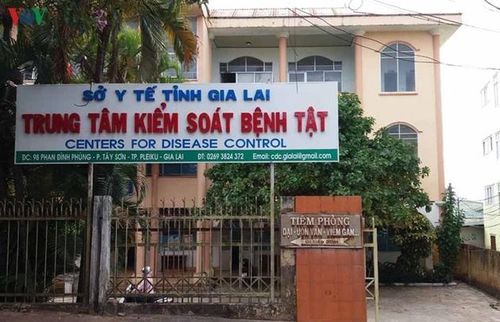 Sau khi có ca dương tính với bạch hầu, Sở Y tế đã chỉ đạo Bệnh viện Nhi Gia Lai điều trị tích cực cho bệnh nhân, đồng thời tiến hành cách ly người thân và nhân viên y tế có tiếp xúc.