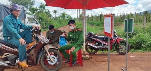 Huyện Đăk Đoa thành lập nhiều chốt trạm kiểm soát dịch bệnh