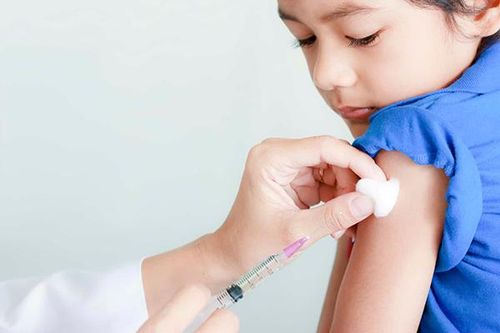 Tiêm ngừa Vắc xin là biện pháp hữu hiệu trong công tác phòng bệnh bạch hầu