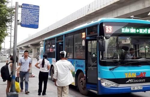 Hà Nội sẽ tìm giải pháp để hỗ trợ vận tải buýt. (Ảnh minh họa)