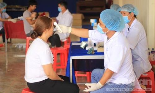 Chiến dịch tiêm chủng để phòng bệnh bạch hầu đang được đẩy mạnh