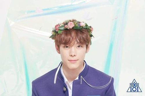 JYP Enterntainment nhanh chóng cắt hợp đồng với thực tập sinh tiềm năng. "Gần đây, Yoon Seo Bin - thực tập sinh đang tham gia Produce X 101 của Mnet - không đáp ứng đầy đủ yêu cầu, tiêu chí cần thiết của công ty. Vì vậy, chúng tôi quyết định hủy hợp đồng thực tập của anh ấy. Seo Bin cũng sẽ rời khỏi show sống còn đang tham gia", phía công ty lên tiếng. Hiện, nam ca sĩ đã gia nhập công ty của Sublime Artist Agency, tiếp tục hoạt động nghệ thuật.
